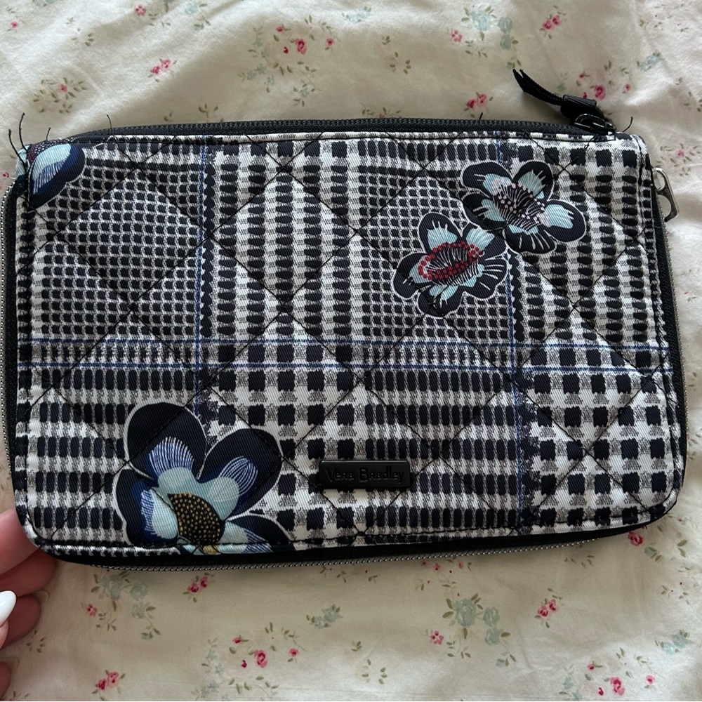 Vera Bradley RFID On theGo Wristlet Bradford Plaid Performance Twill Floral Gray